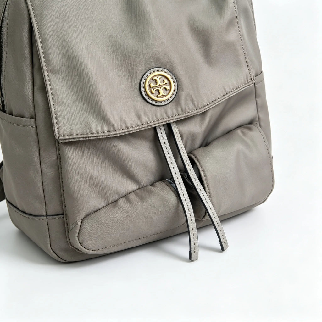 Tory Burch Perry taupe adjustable shoulder strap lightweight travel/commuter bag women's style