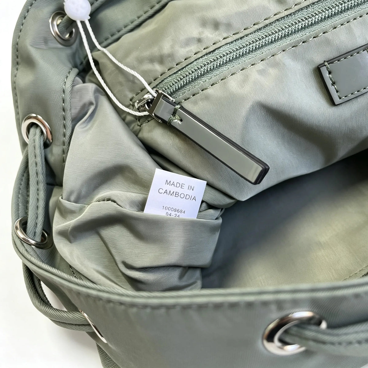 Tory Burch Virginia Sage Green and Adjustable Shoulder Strap Lightweight Travel/Commuter Bag