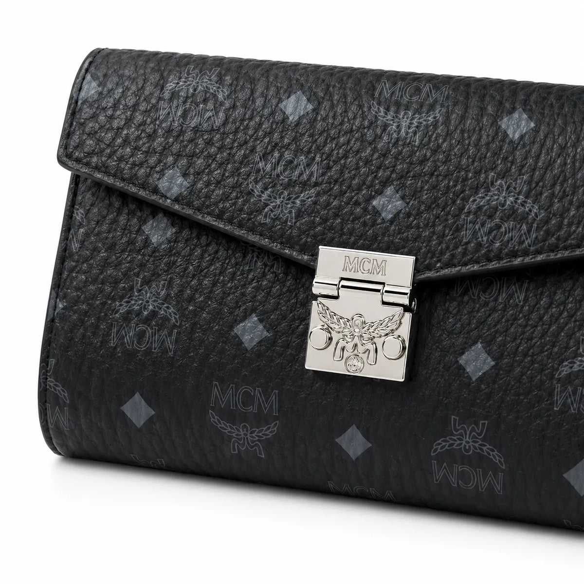 MCM Visetos Leather Envelope Bag | Matte Black Monogram Chain Shoulder Bag — Black/Silver