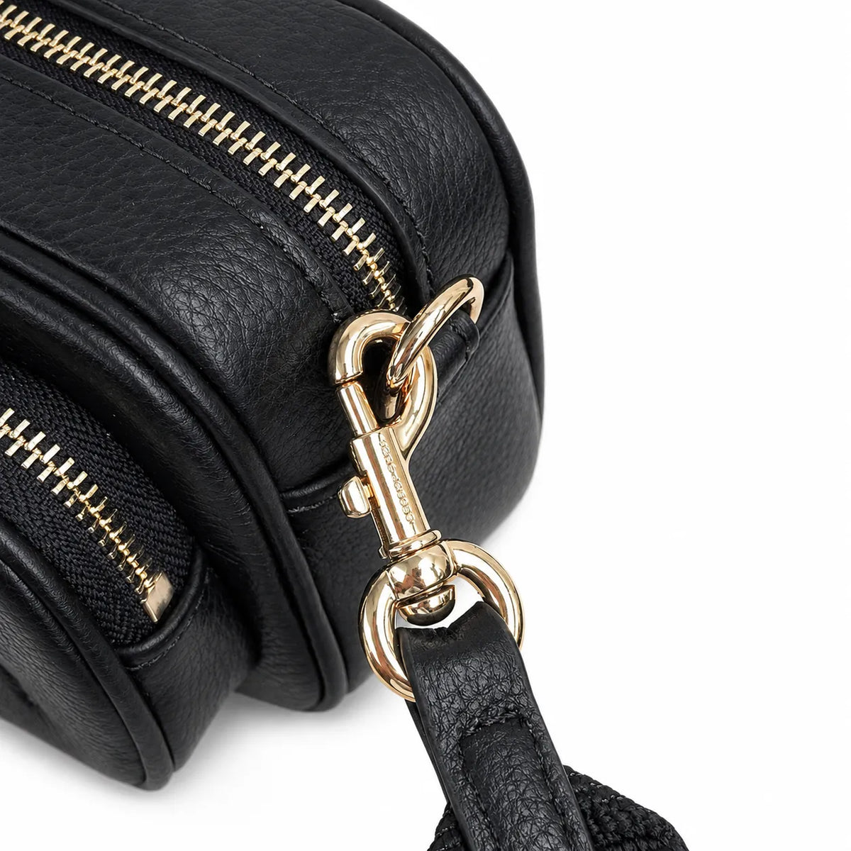 Marc Jacobs The Crossbody Mini Black Pebble Leather Dual-Zip Crossbody Bag with Embossed Logo 20x12x6cm