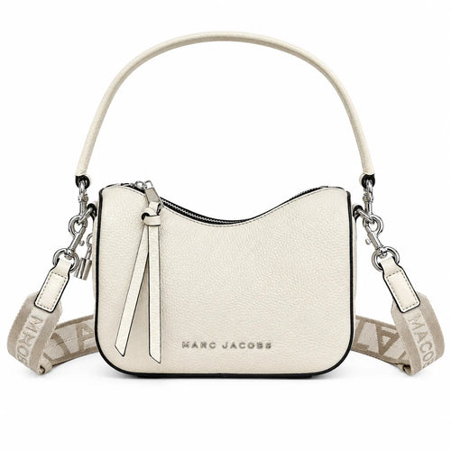 Marc Jacobs black pebbled leather | Classic tote bag style  large capacity  can be worn crossbody or carried by hand