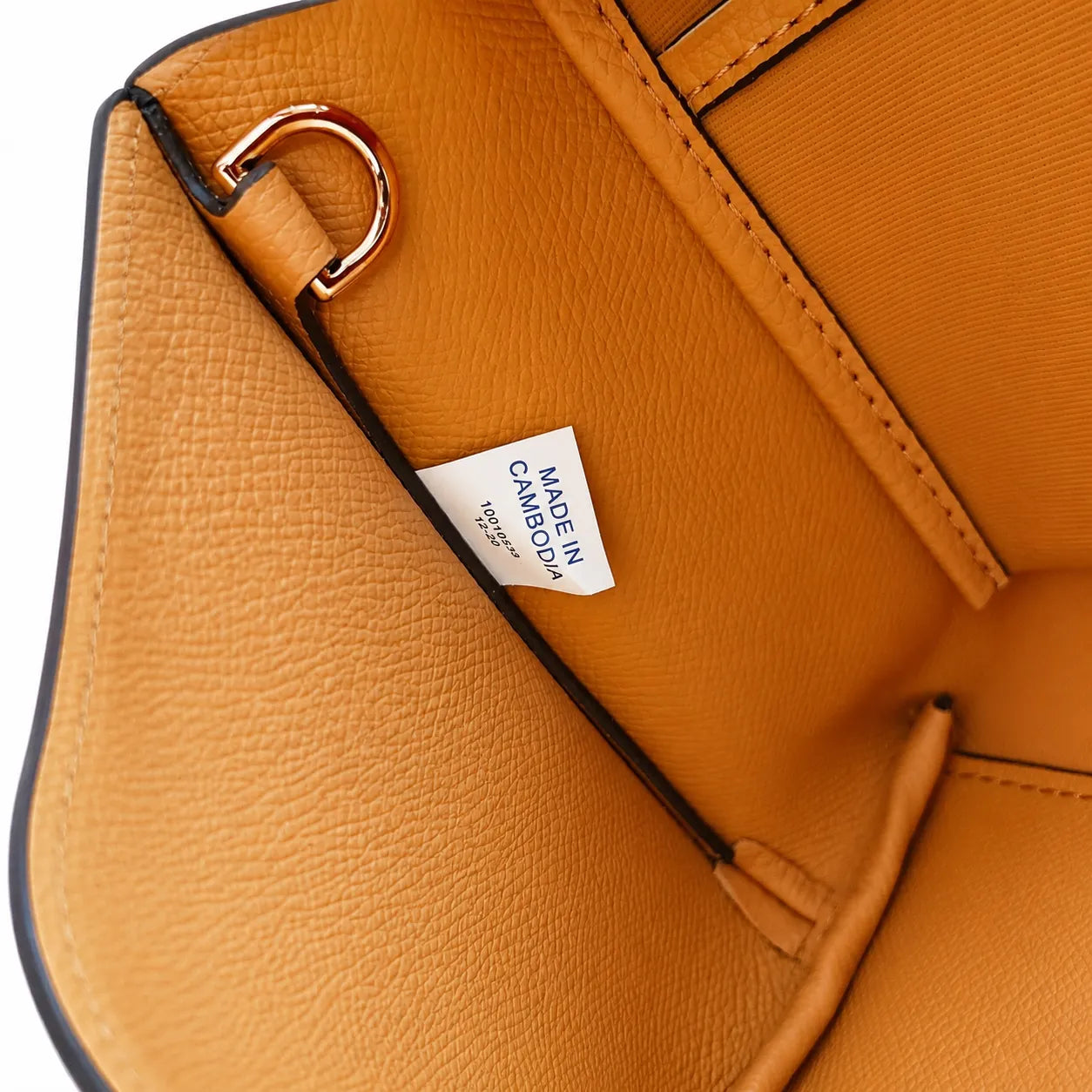 Tory Burch Perry | Tan pebbled leather detachable shoulder strap zip closure women's designer shoulder/handbag