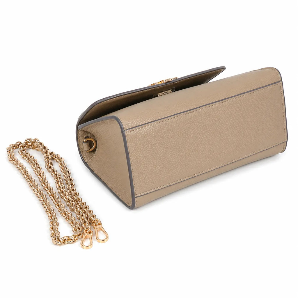 Tory Burch Britten | Light camel-colored pebbled leather detachable chain shoulder strap a small and elegant women's handbag