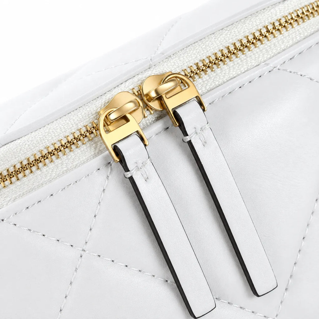 Tory Burch Kira, white lambskin detachable chain shoulder strap small and elegant cosmetic bag can be worn crossbody suitable for women