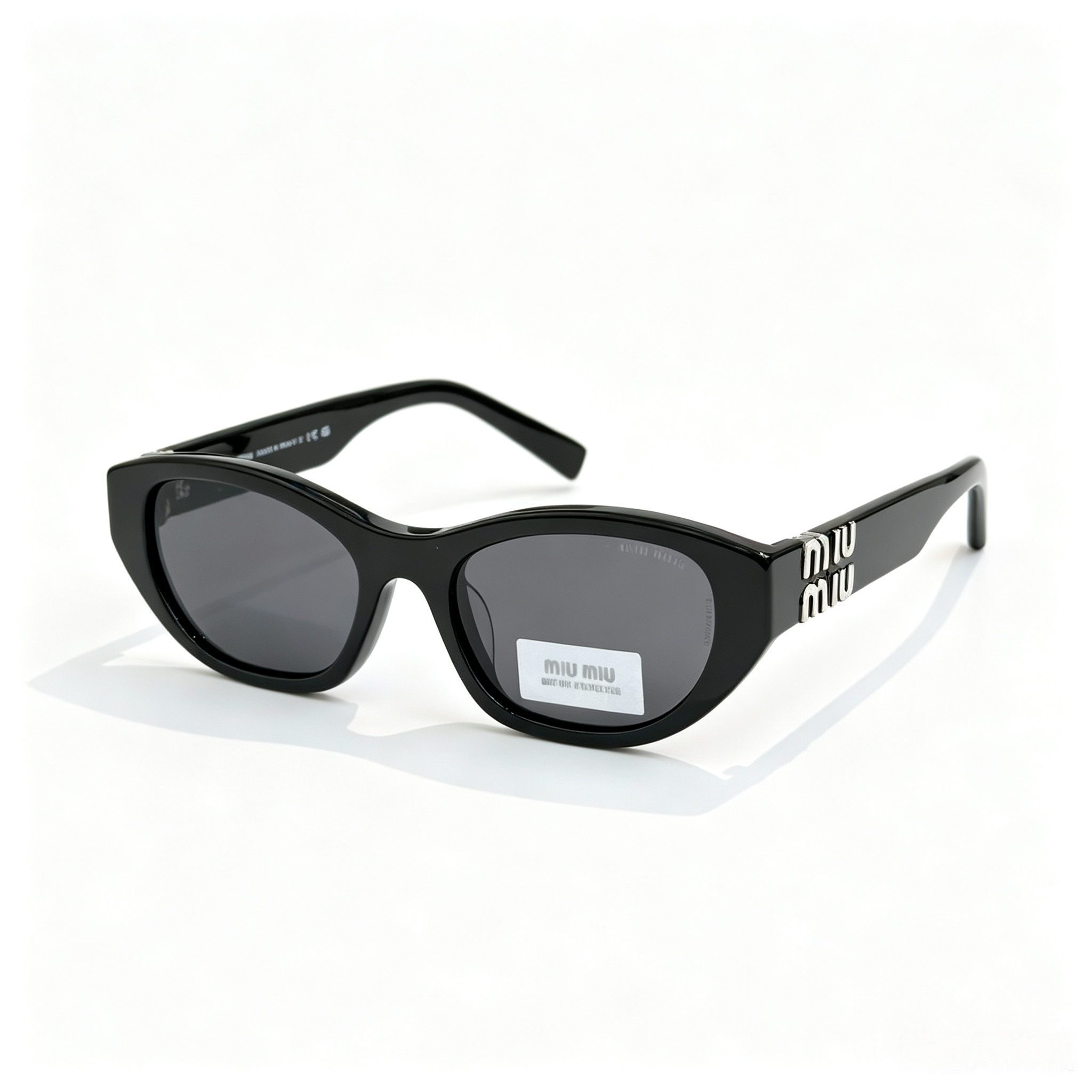 Miu Miu SMUA03S series cat-eye sunglasses